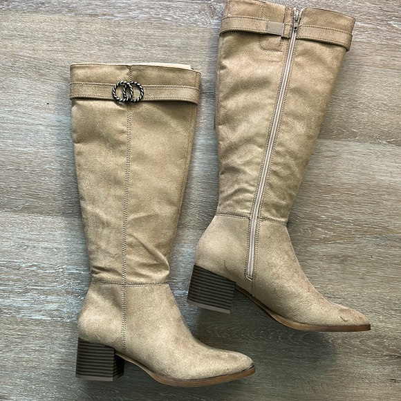 Life Stride Sandstone knee high suede boots size 6 - Picture 2 of 2